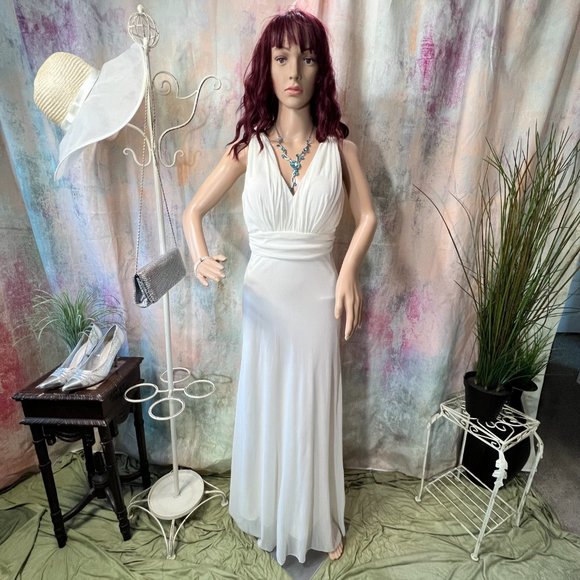 📌Caqueta International Lock at the Backside .... Beach Wedding - Prom - Dress - Picture 2 of 16